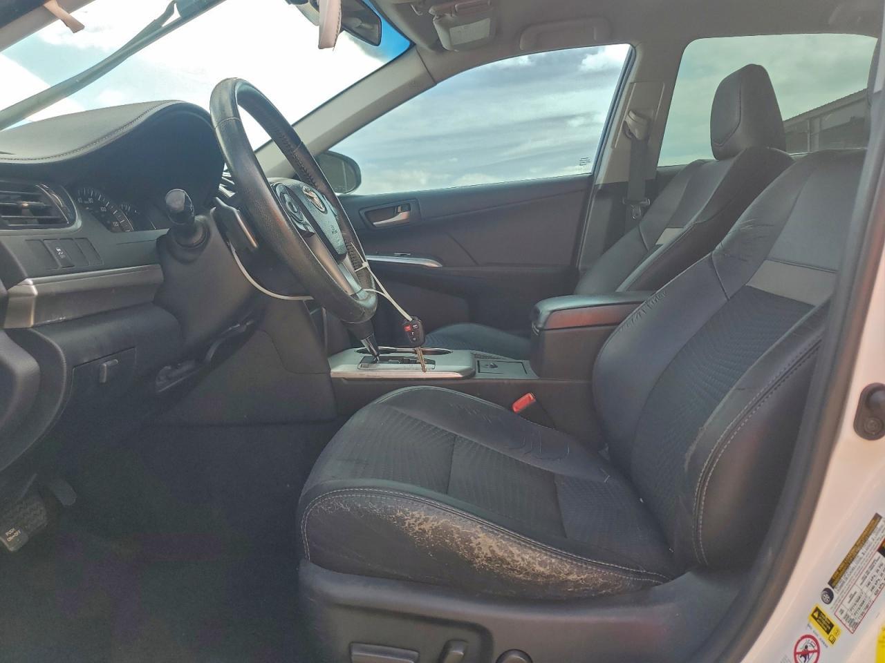 2012 TOYOTA CAMRY