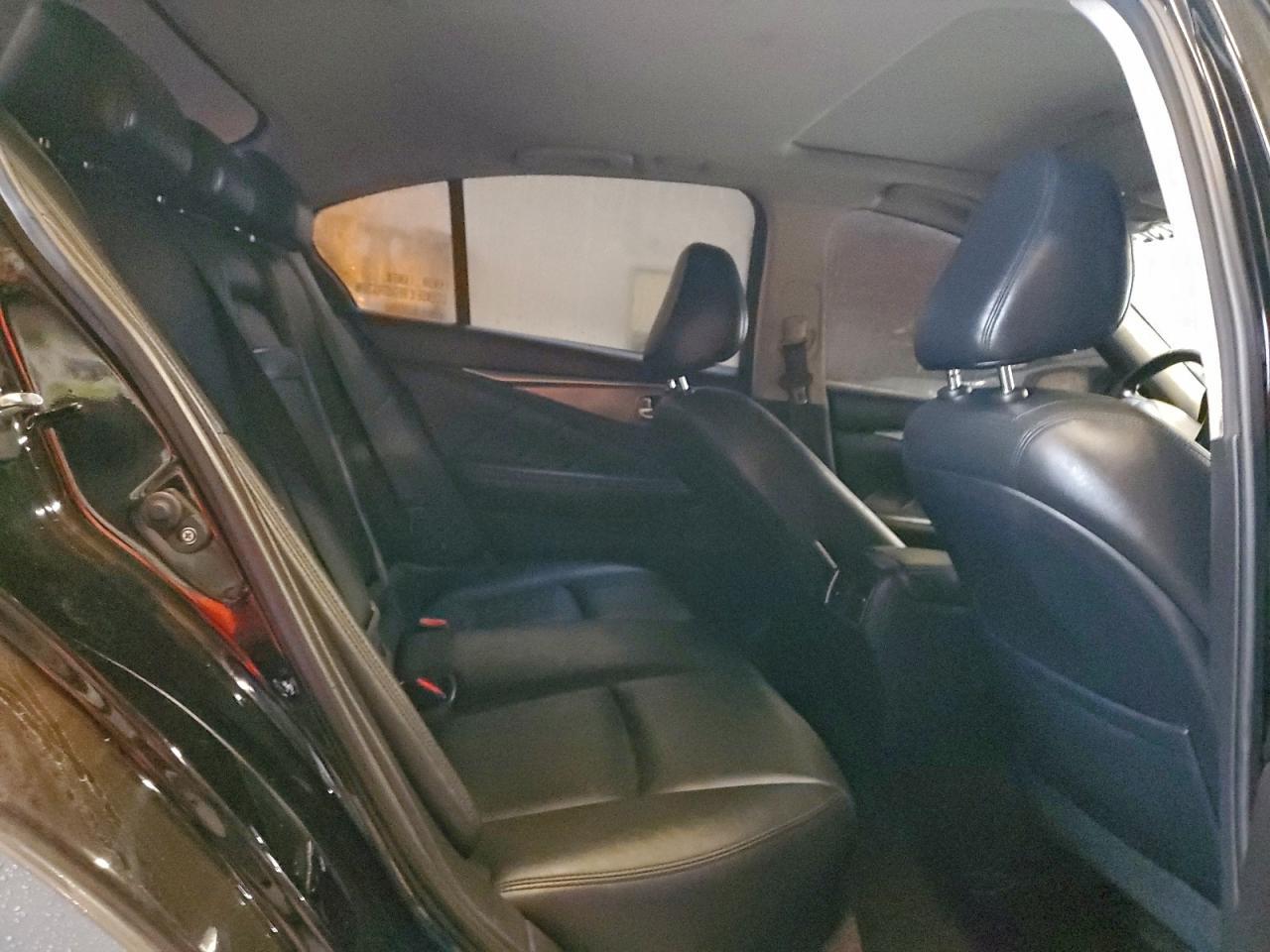 2017 INFINITI Q50