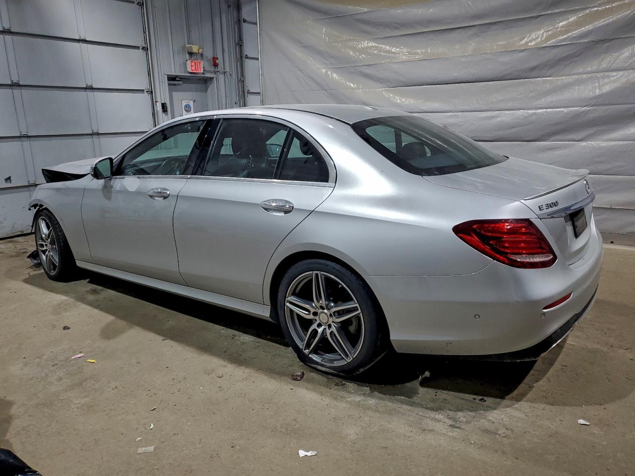 2017 MERCEDES-BENZ E-Class