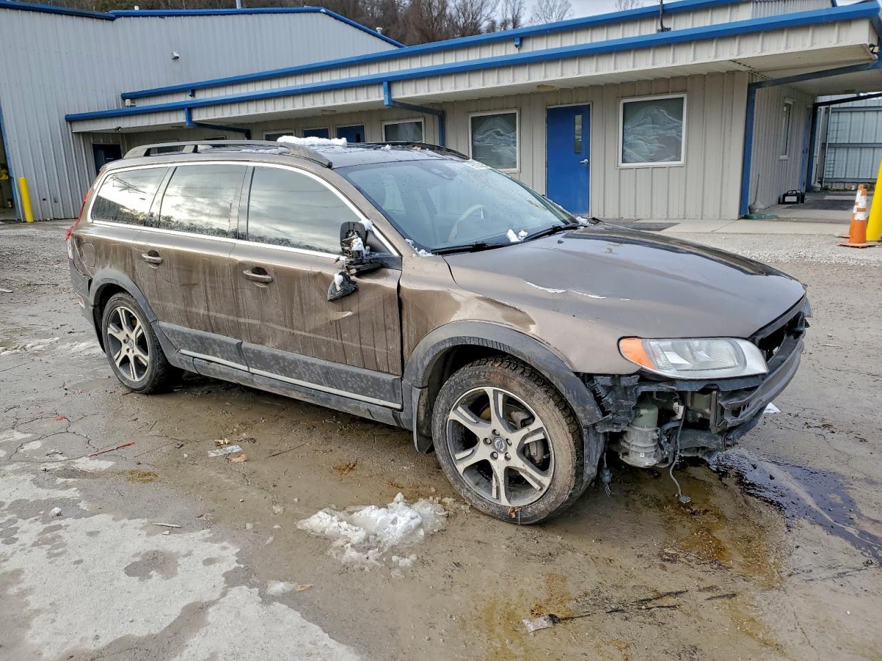 2012 VOLVO XC70