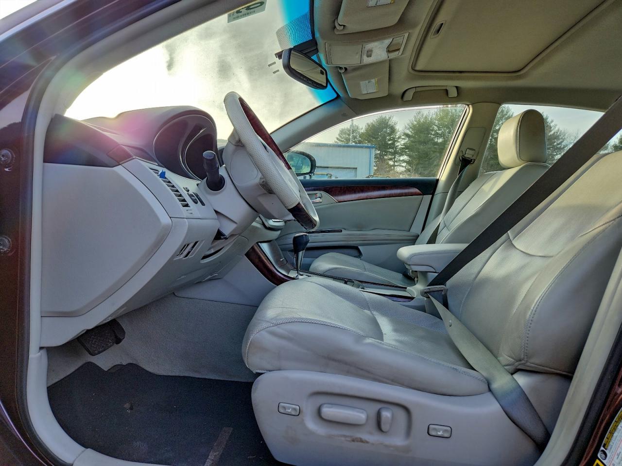2011 TOYOTA Avalon