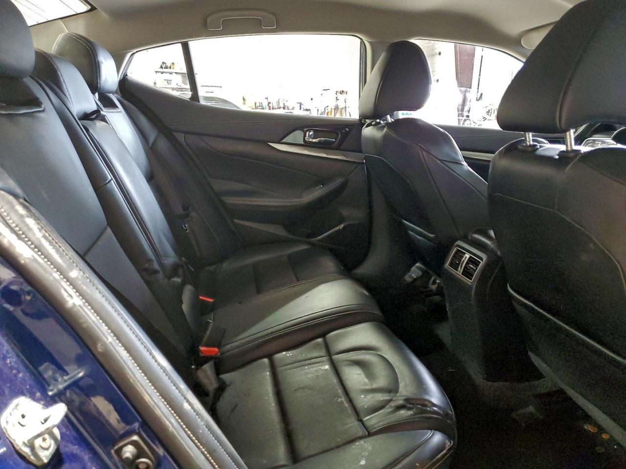 2021 NISSAN Maxima