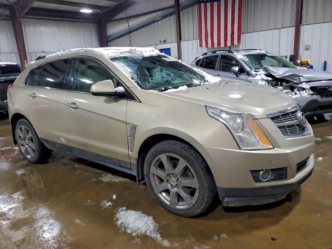 2010 CADILLAC SRX