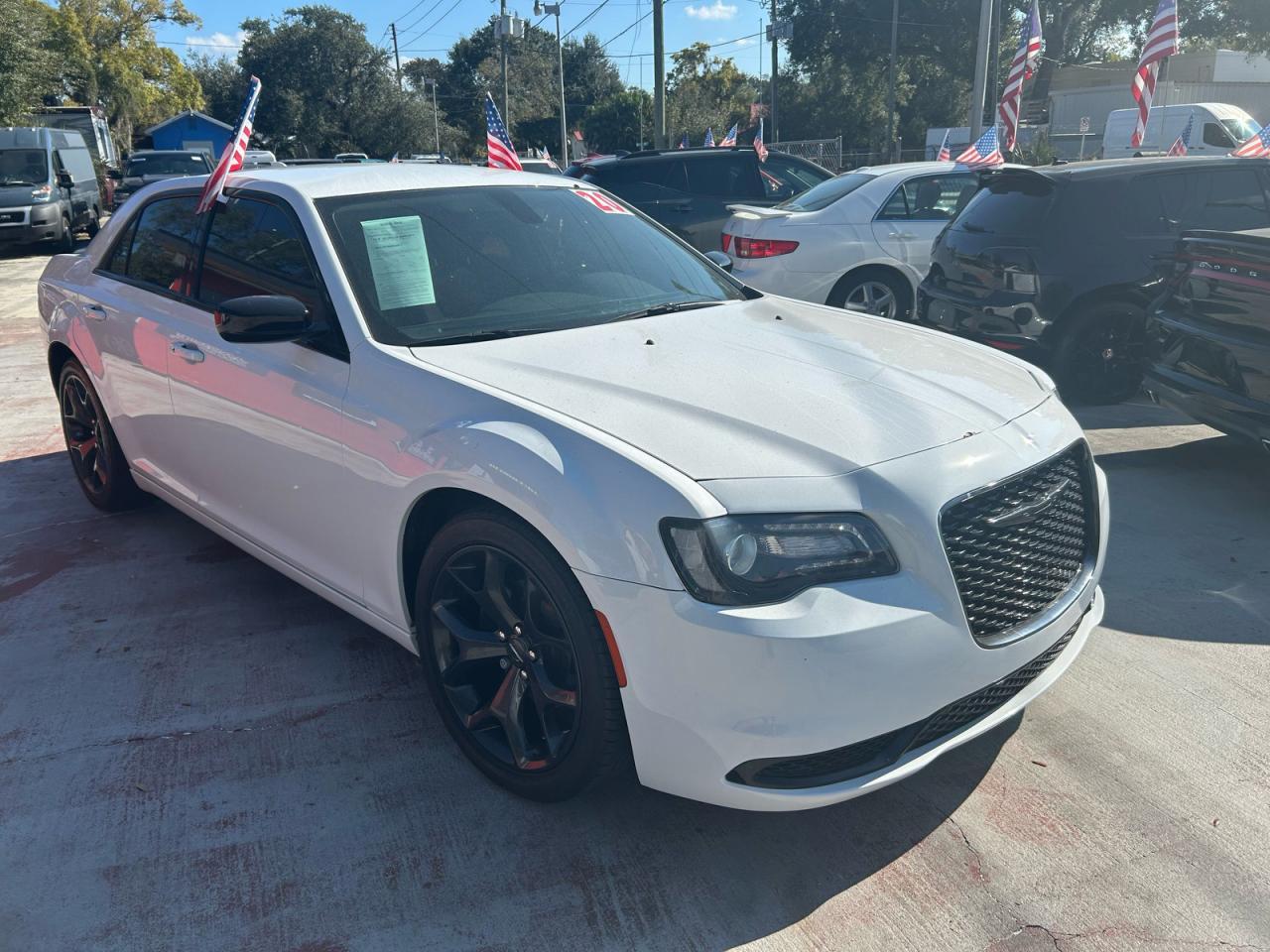 2020 CHRYSLER 300