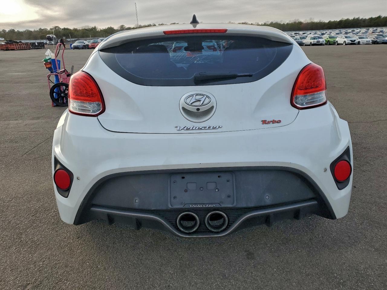 2013 HYUNDAI VELOSTER