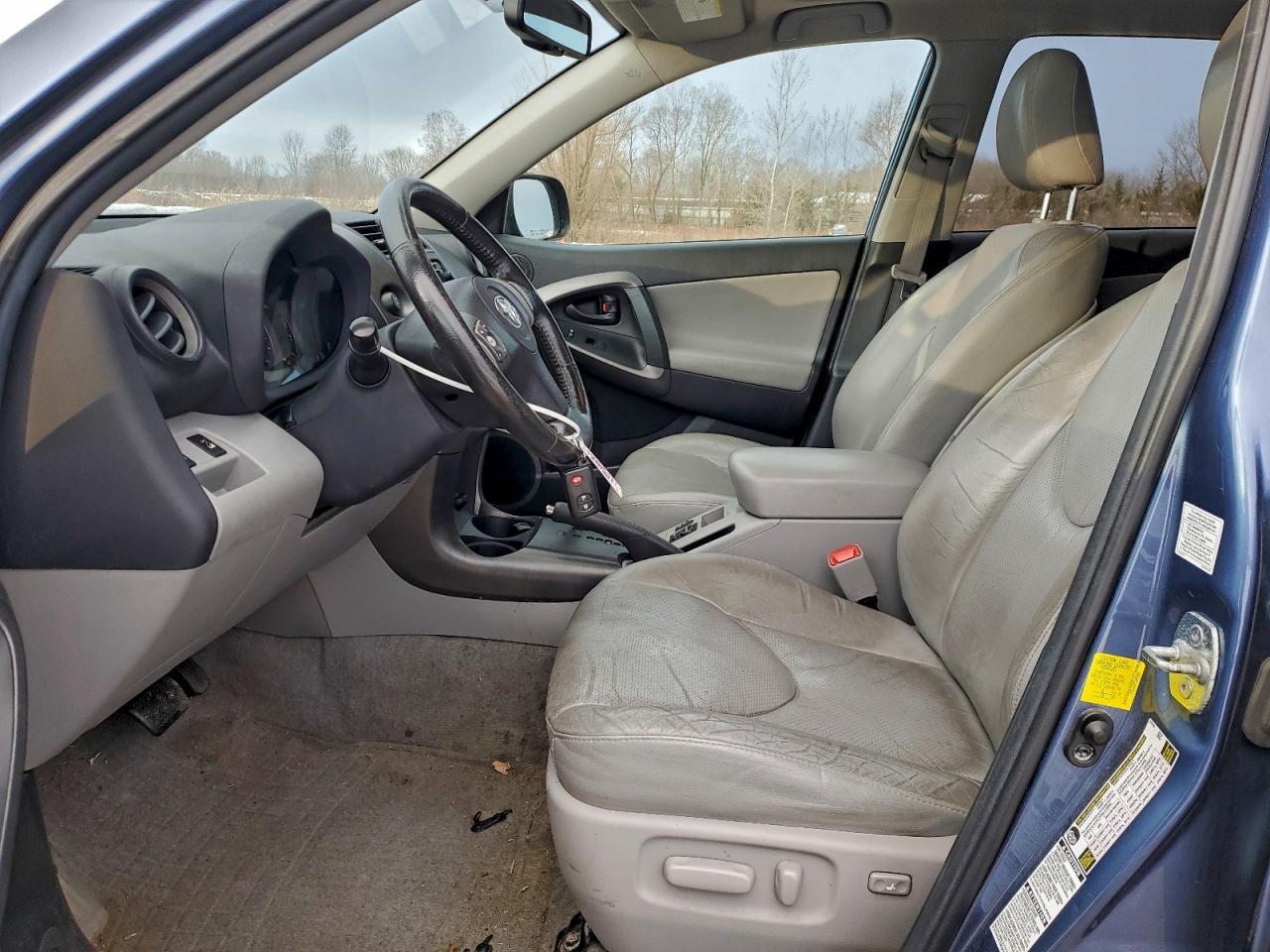 2012 TOYOTA RAV4