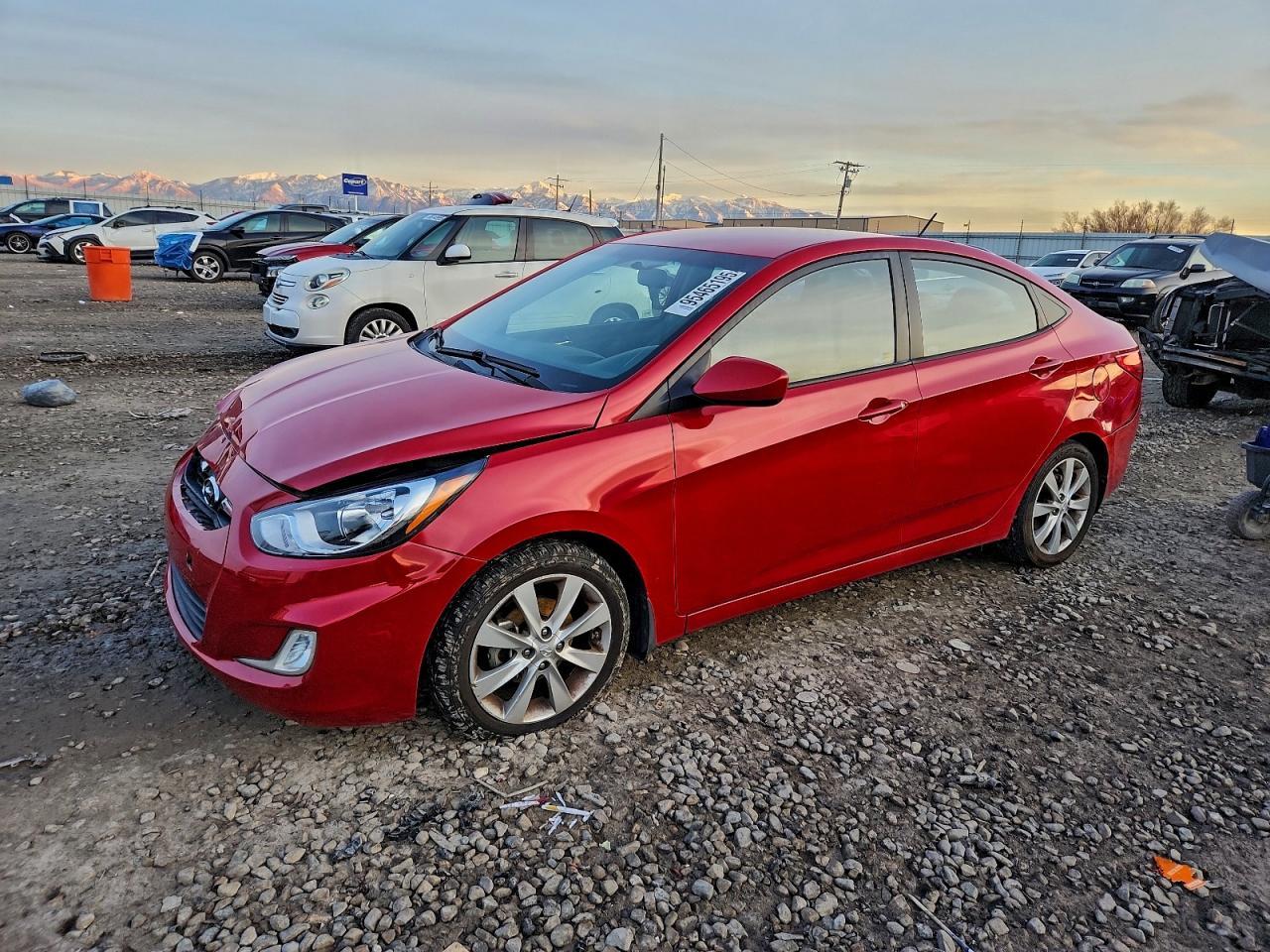 2012 HYUNDAI ACCENT