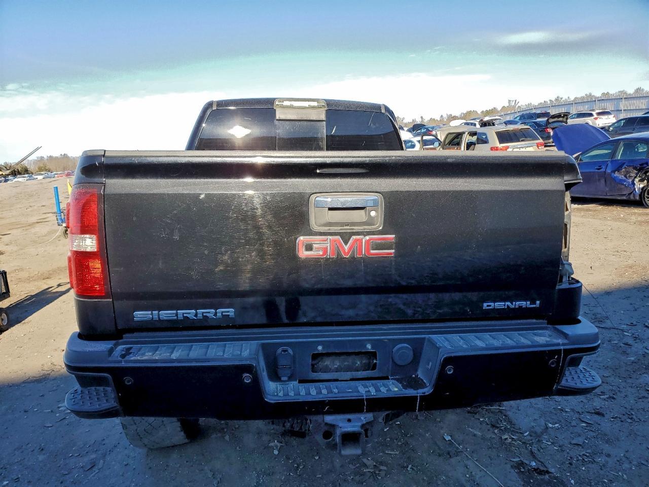 2015 GMC Sierra