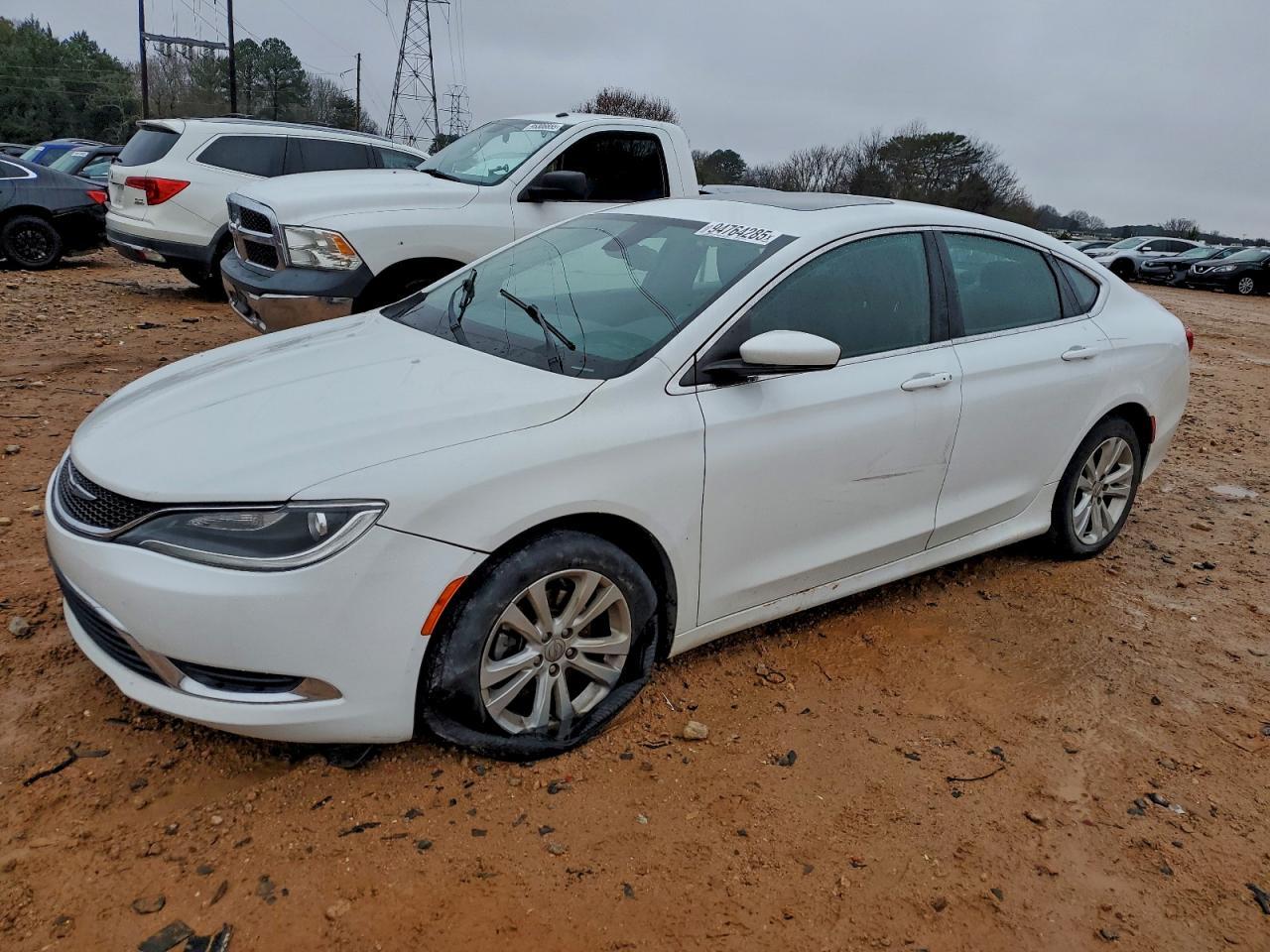 2015 CHRYSLER 200