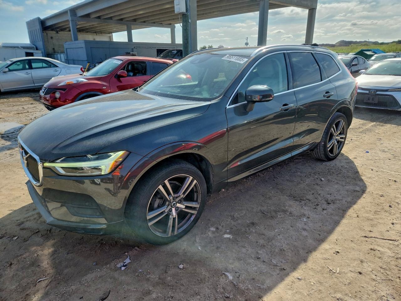 2020 VOLVO XC60