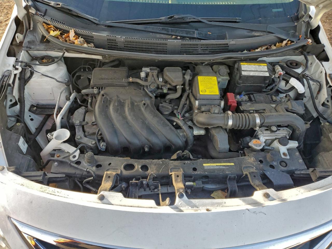 2016 NISSAN VERSA