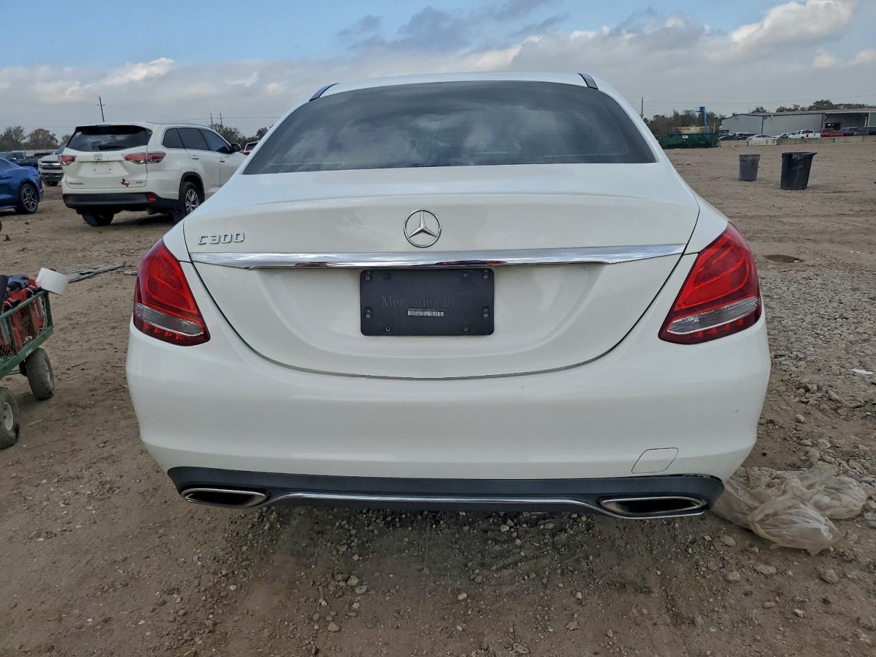 2017 MERCEDES-BENZ C-CLASS