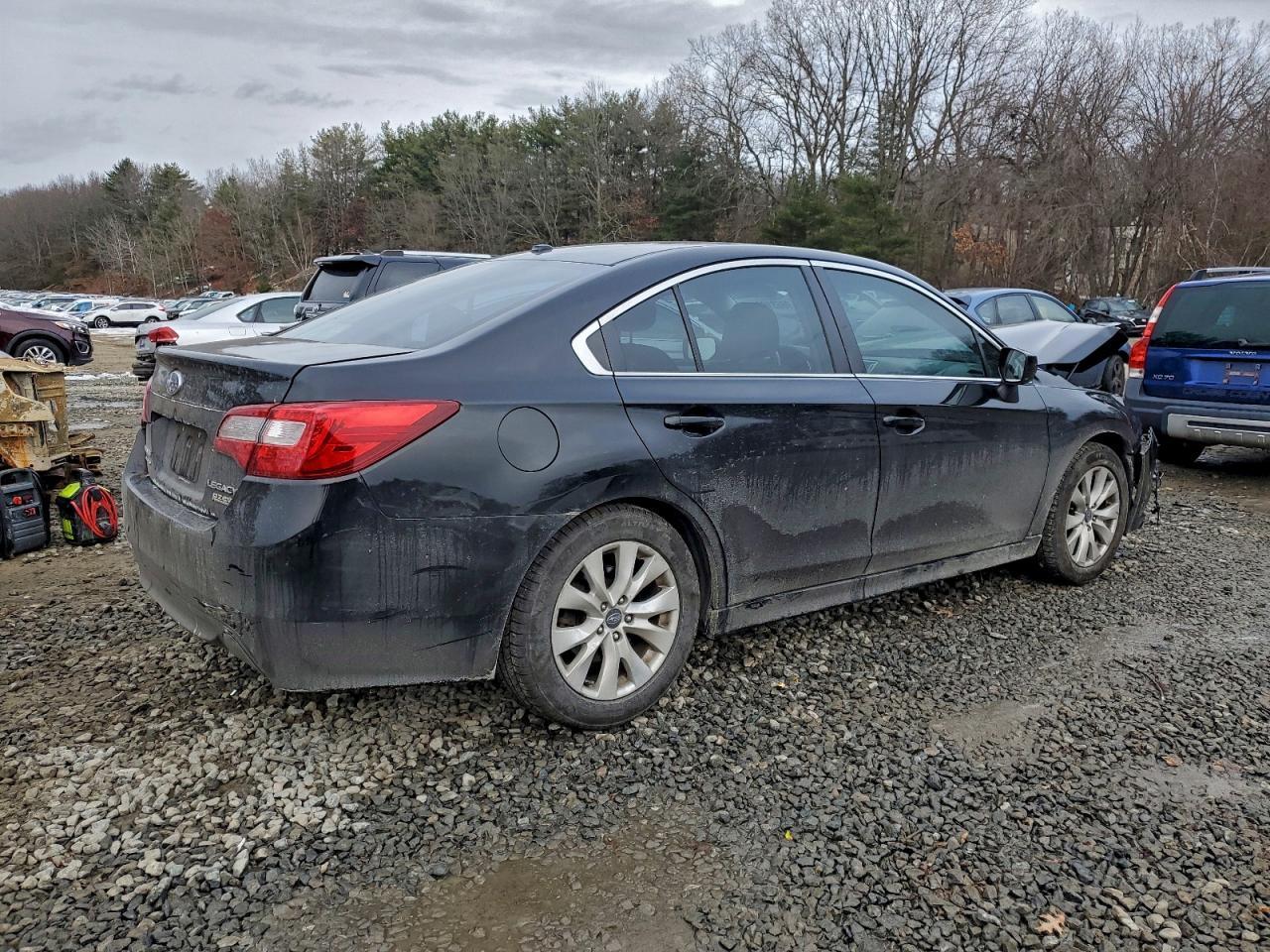2015 SUBARU Legacy