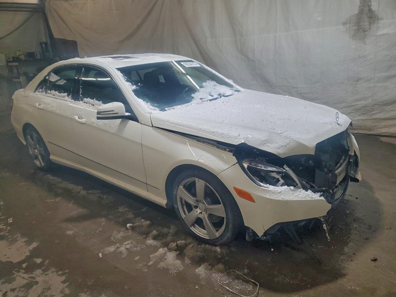 2011 MERCEDES-BENZ E-Class
