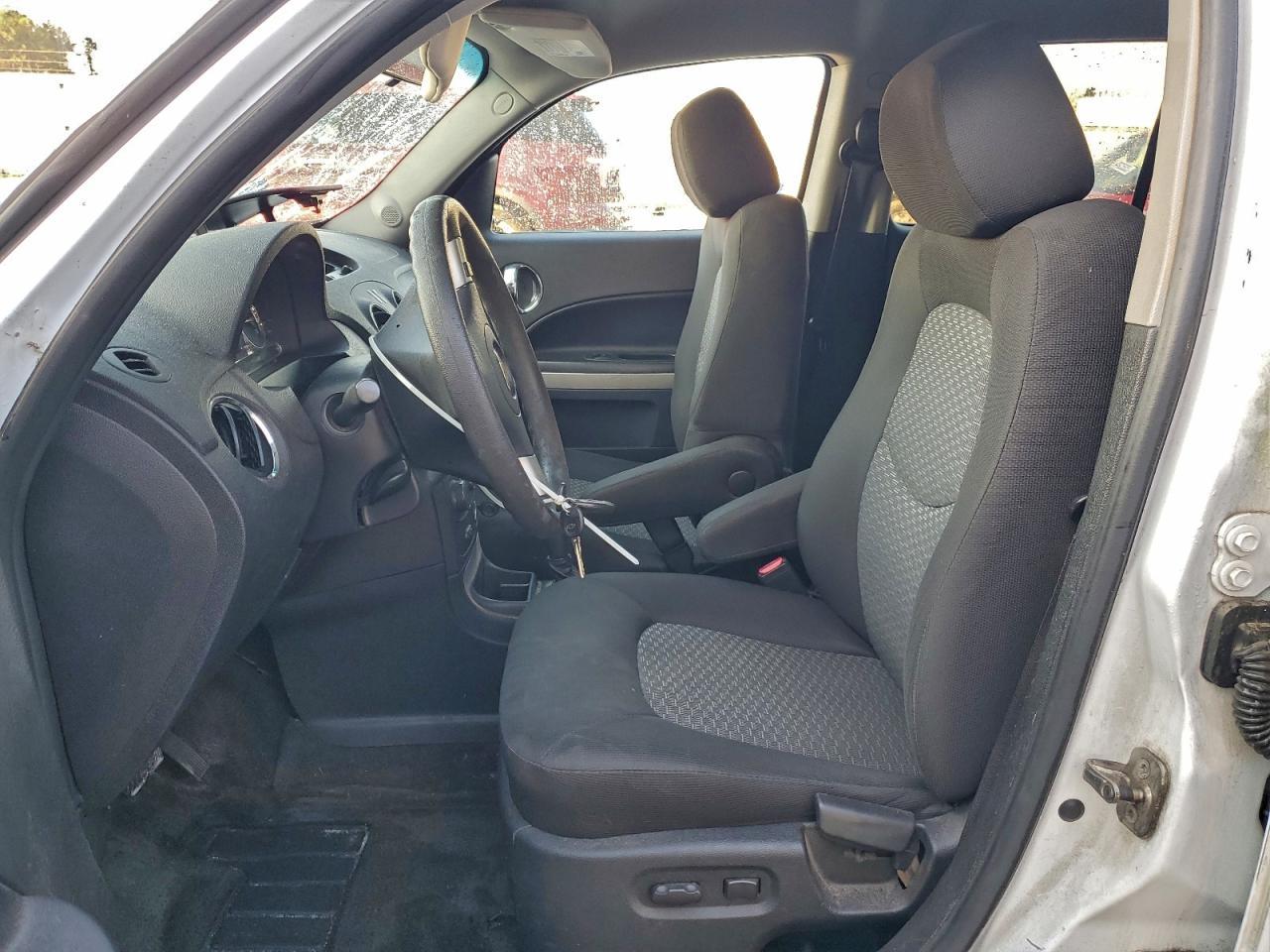 2011 CHEVROLET HHR