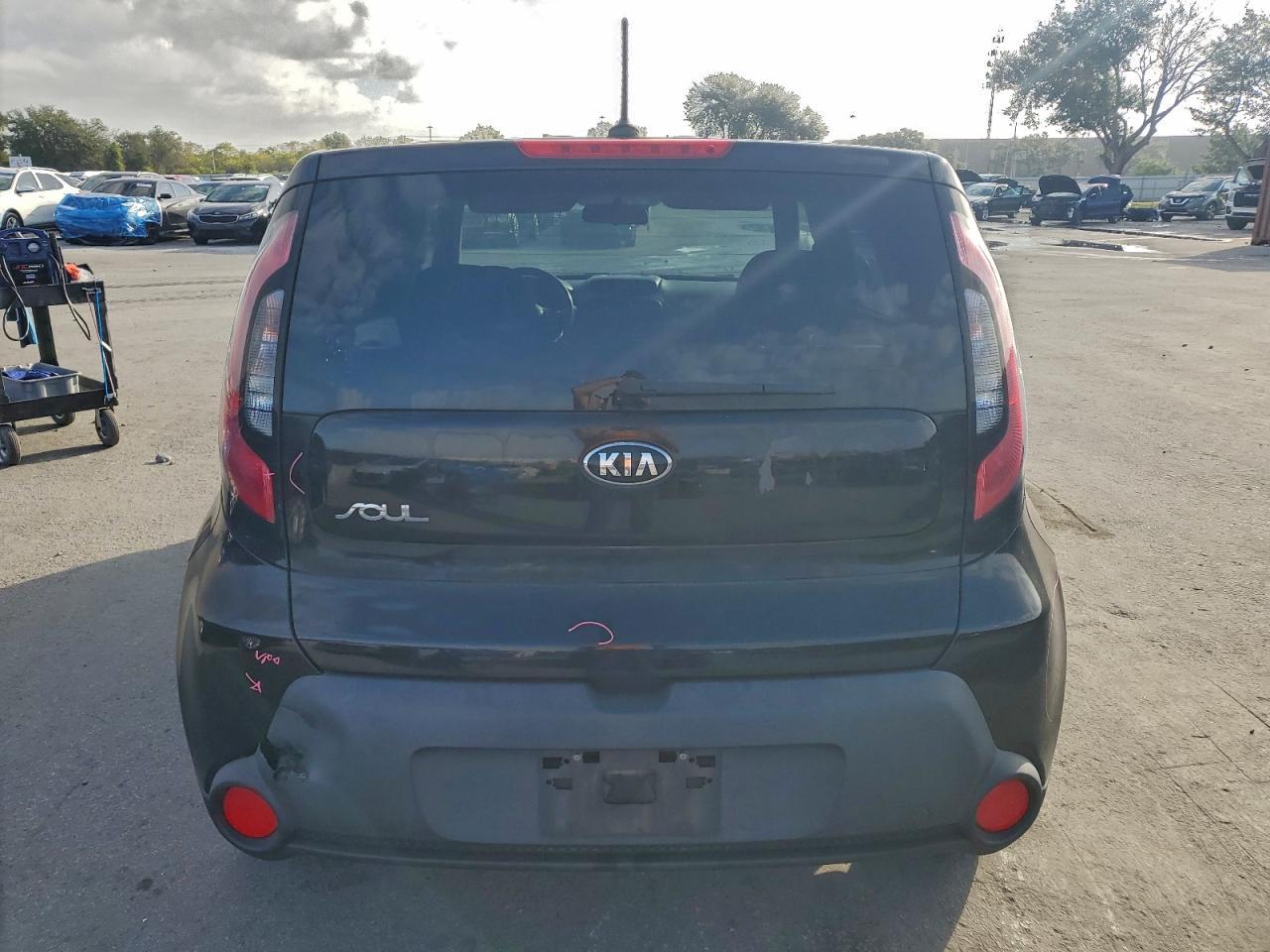 2016 KIA SOUL