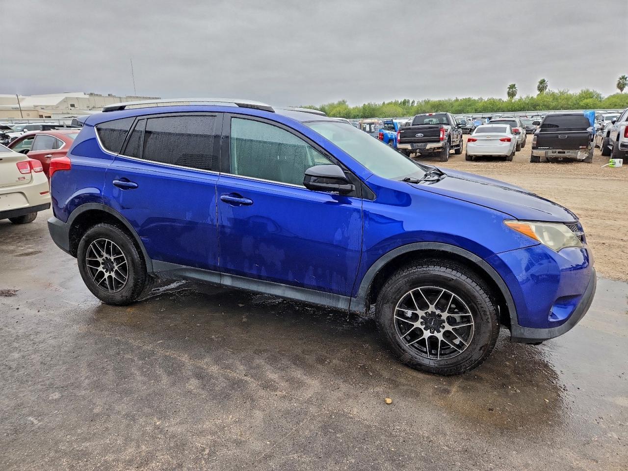 2015 TOYOTA RAV4
