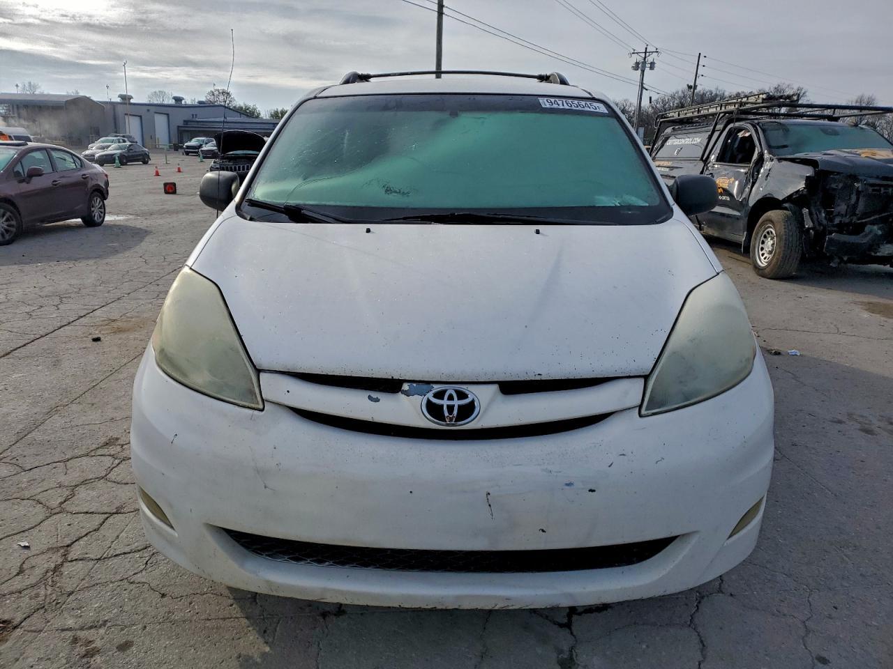 2006 TOYOTA SIENNA