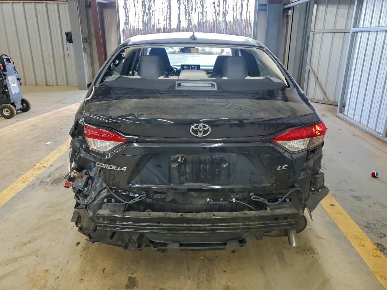 2022 TOYOTA COROLLA