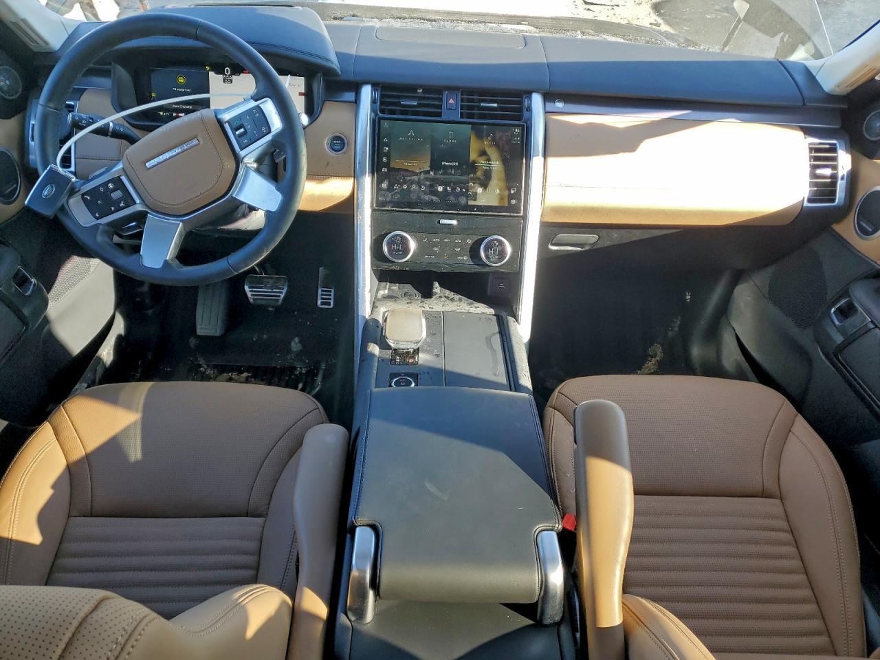 2025 LAND ROVER Discovery