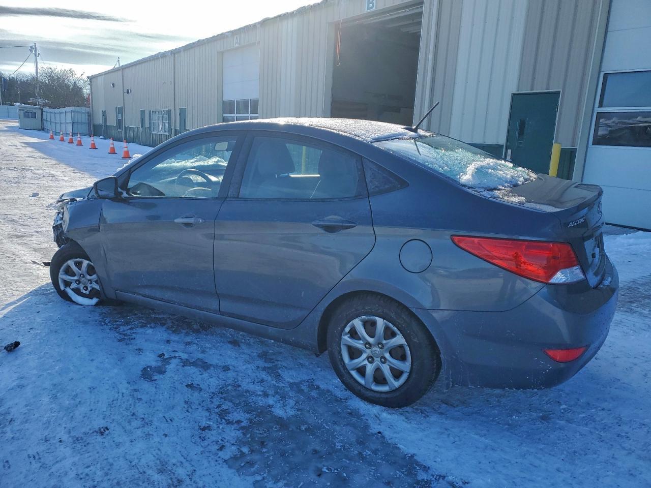2012 HYUNDAI ACCENT