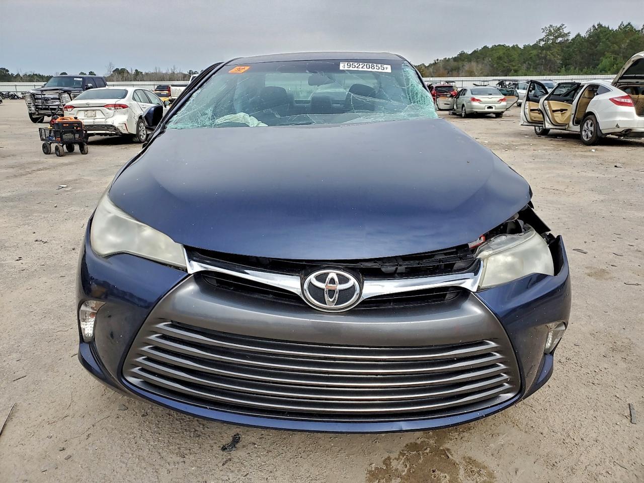 2015 TOYOTA CAMRY