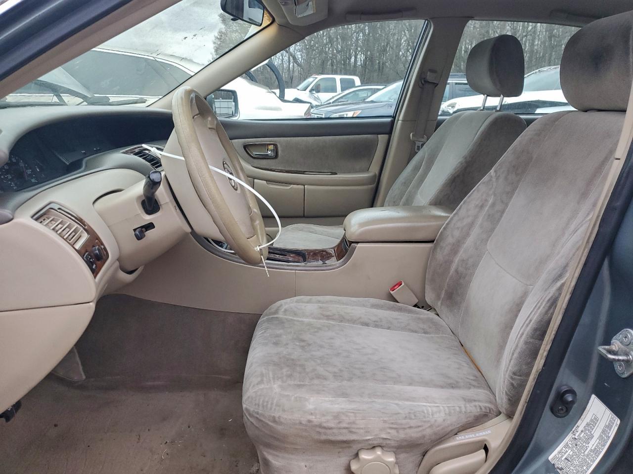 2003 TOYOTA Avalon