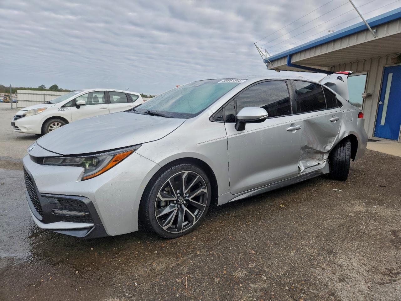 2021 TOYOTA COROLLA
