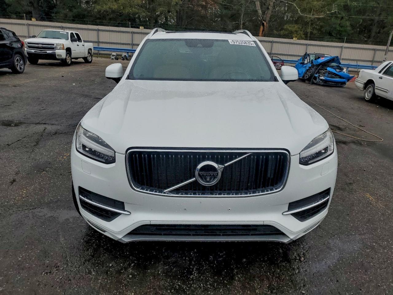 2016 VOLVO XC90
