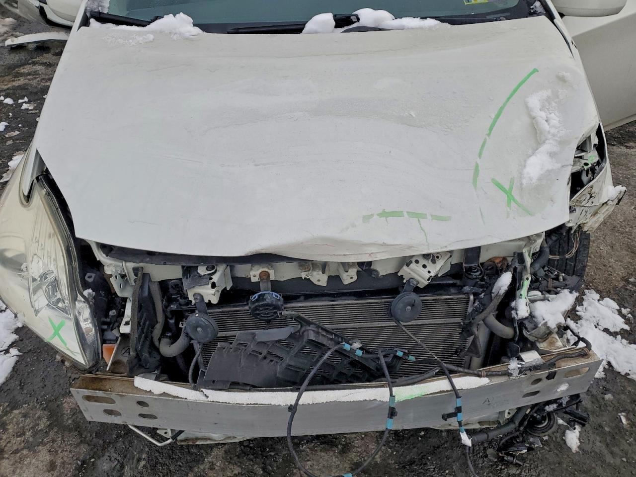 2014 TOYOTA PRIUS
