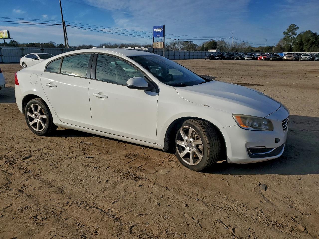 2014 VOLVO S60