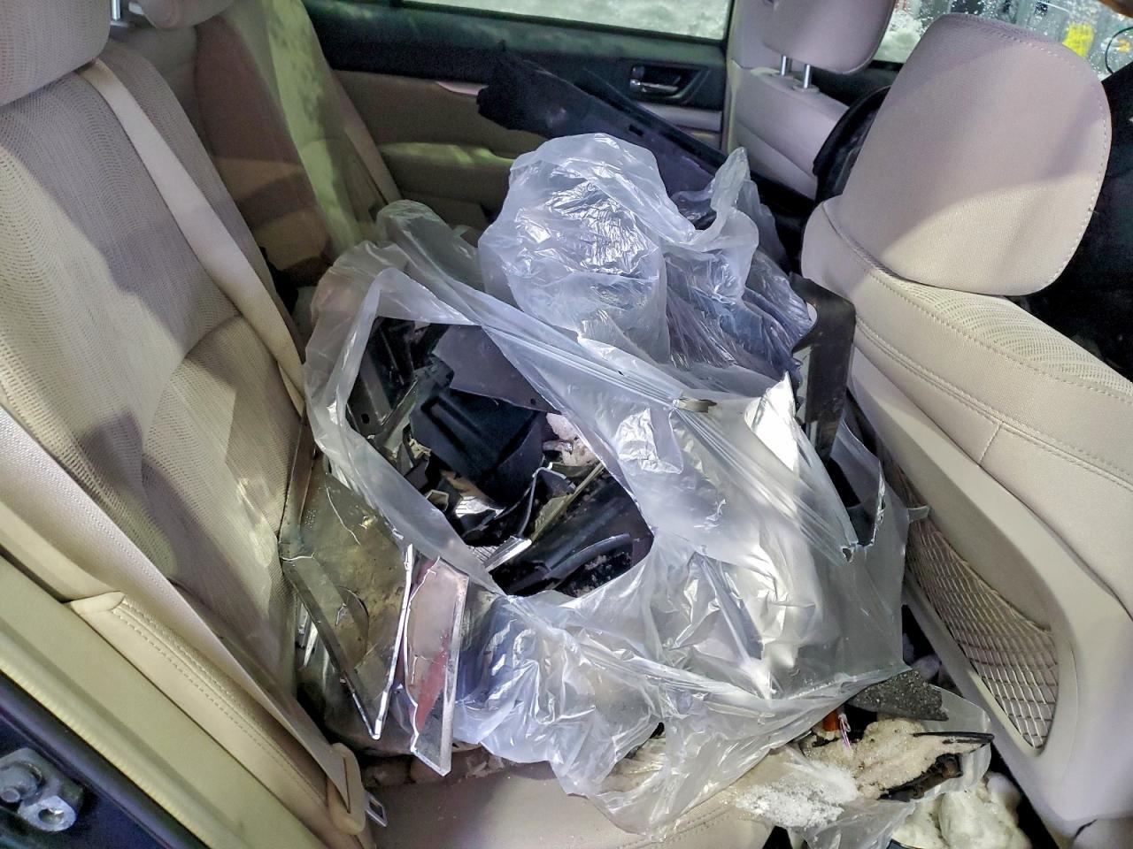 2014 SUBARU Outback