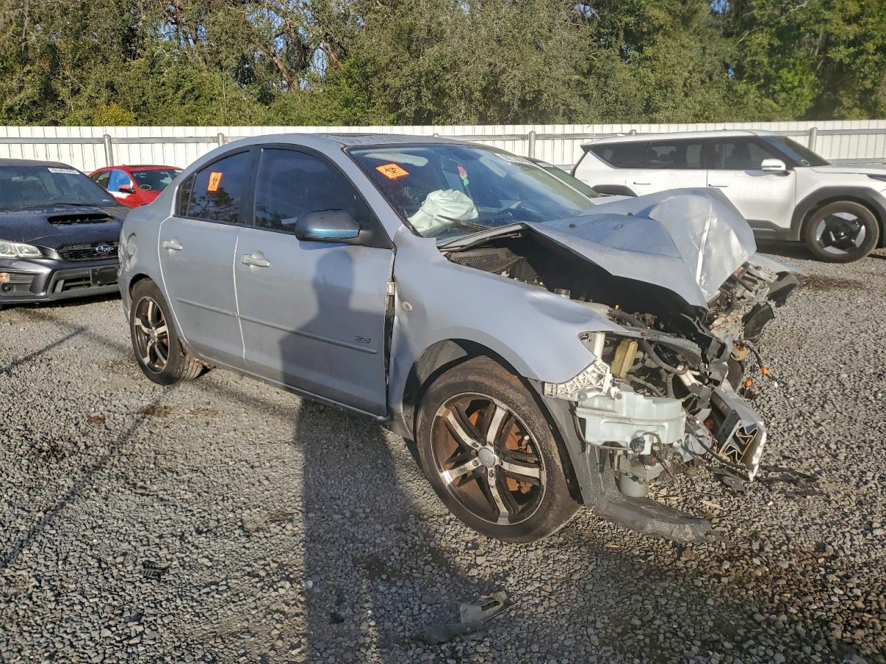 2006 MAZDA 3