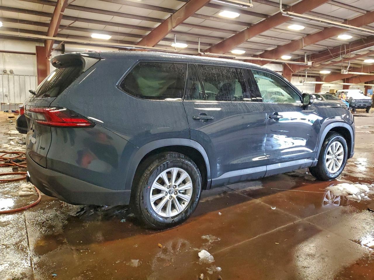 2026 TOYOTA HIGHLANDER