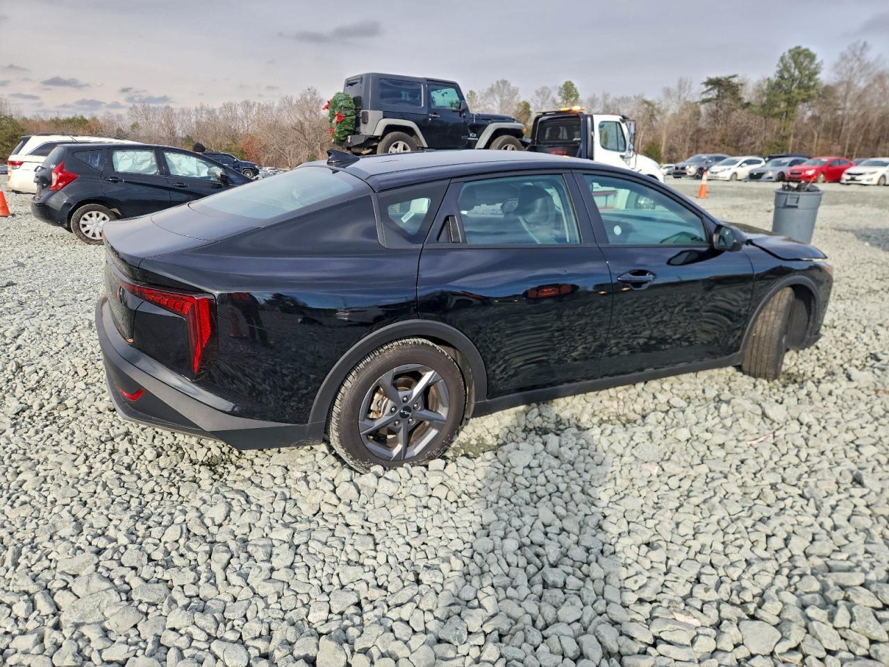 2025 KIA K4