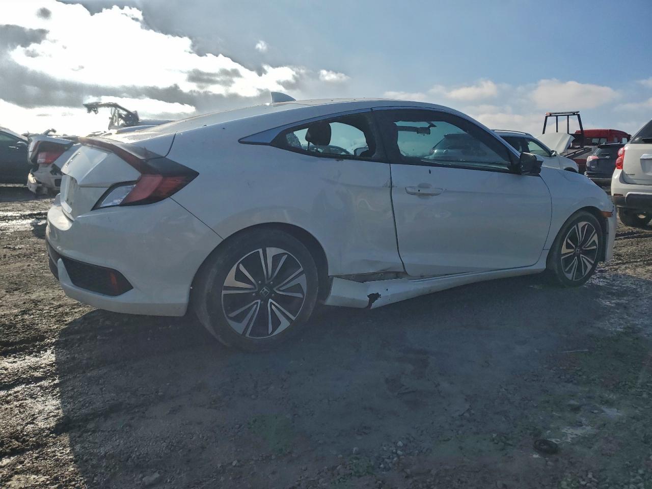 2016 HONDA CIVIC