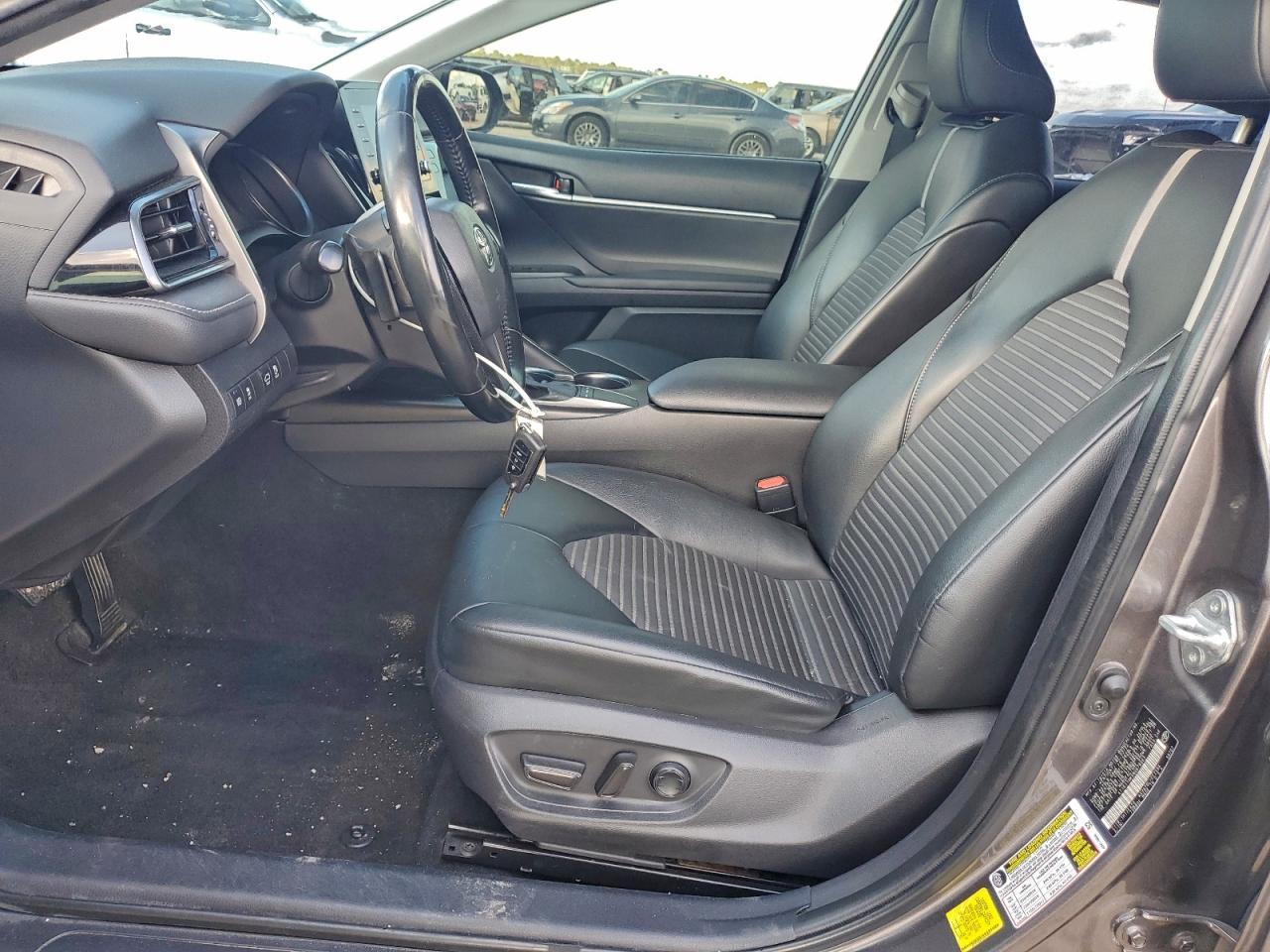2022 TOYOTA CAMRY
