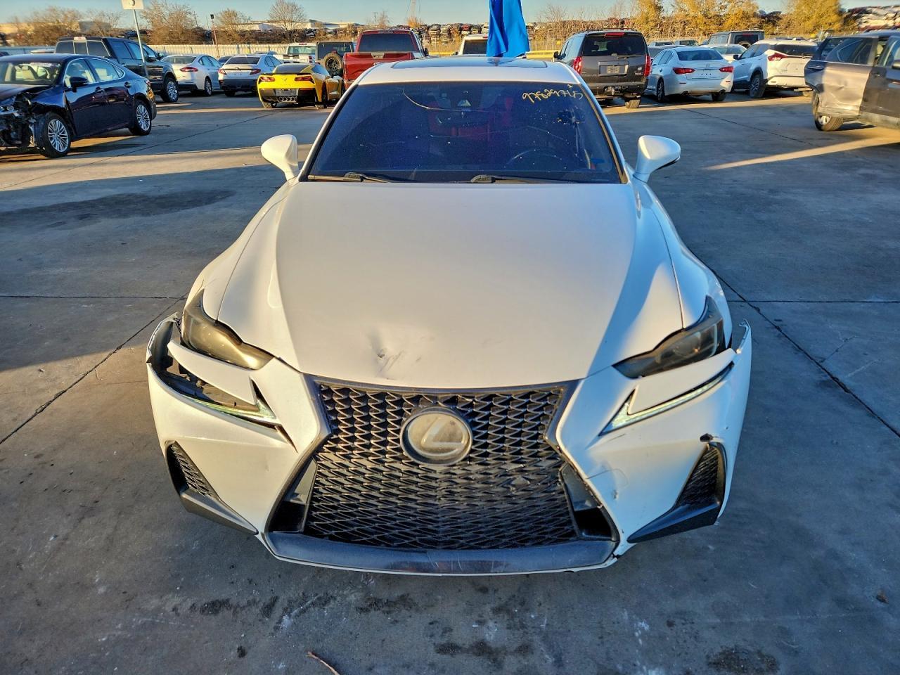 2018 LEXUS IS 300