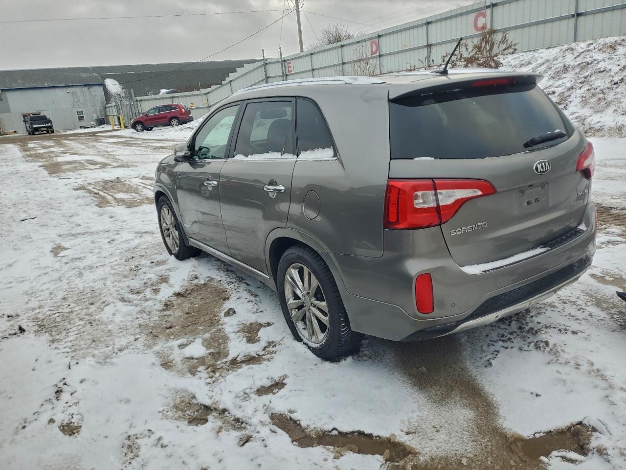 2015 KIA SORENTO