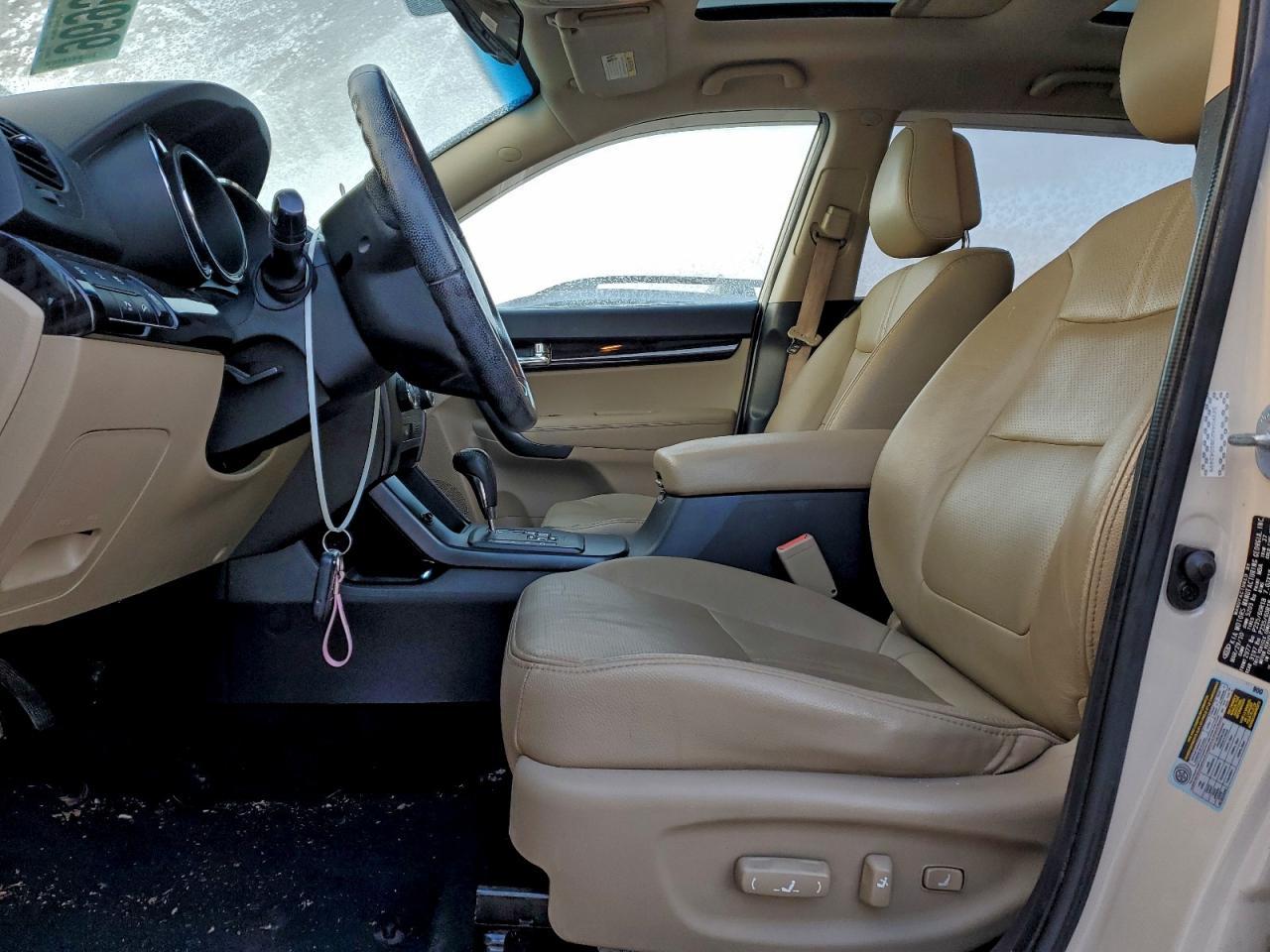 2011 KIA SORENTO