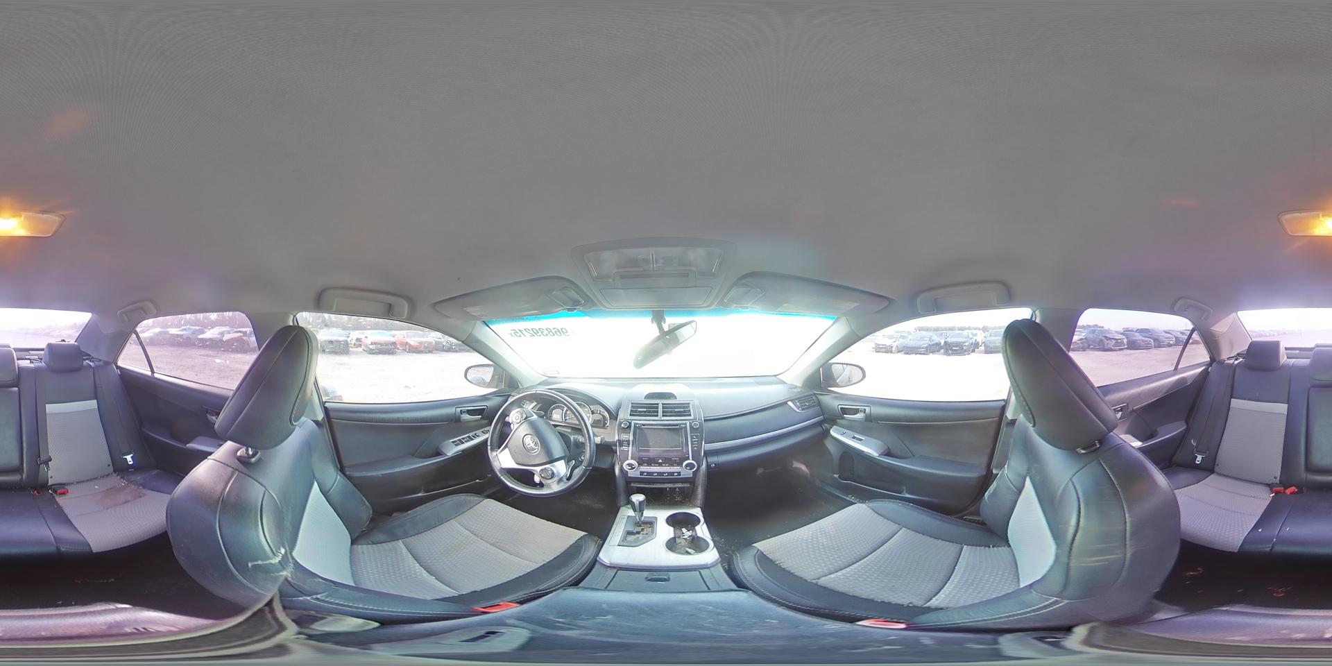 2014 TOYOTA CAMRY