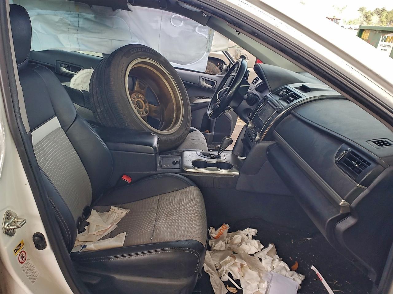 2013 TOYOTA CAMRY