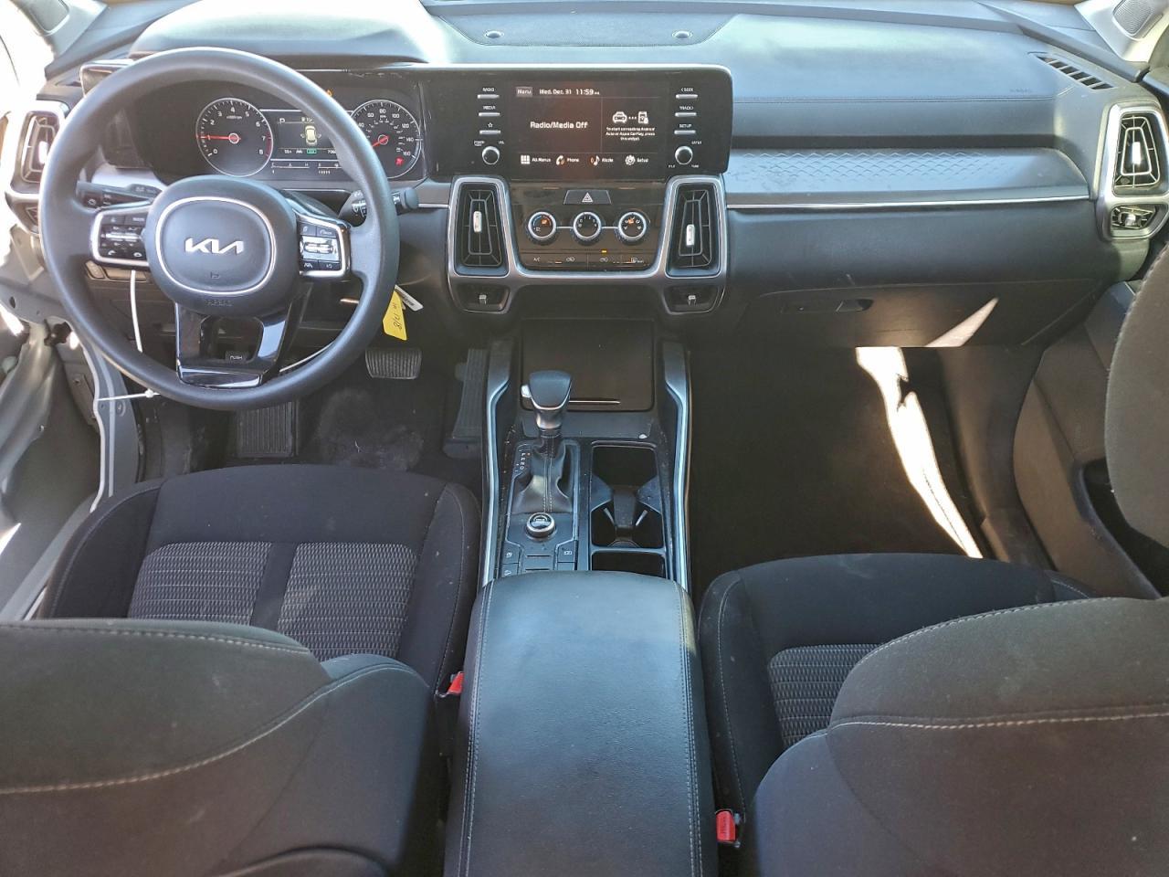 2023 KIA SORENTO