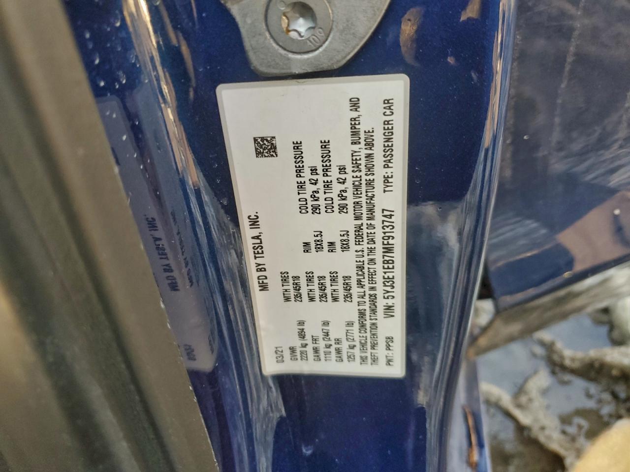 2021 TESLA MODEL 3