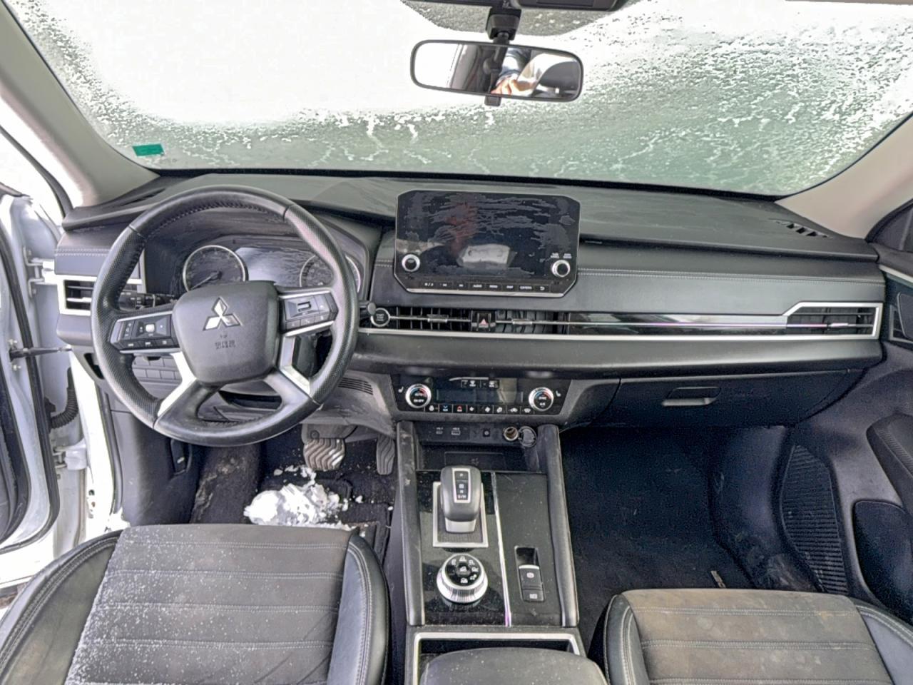 2022 MITSUBISHI outlander