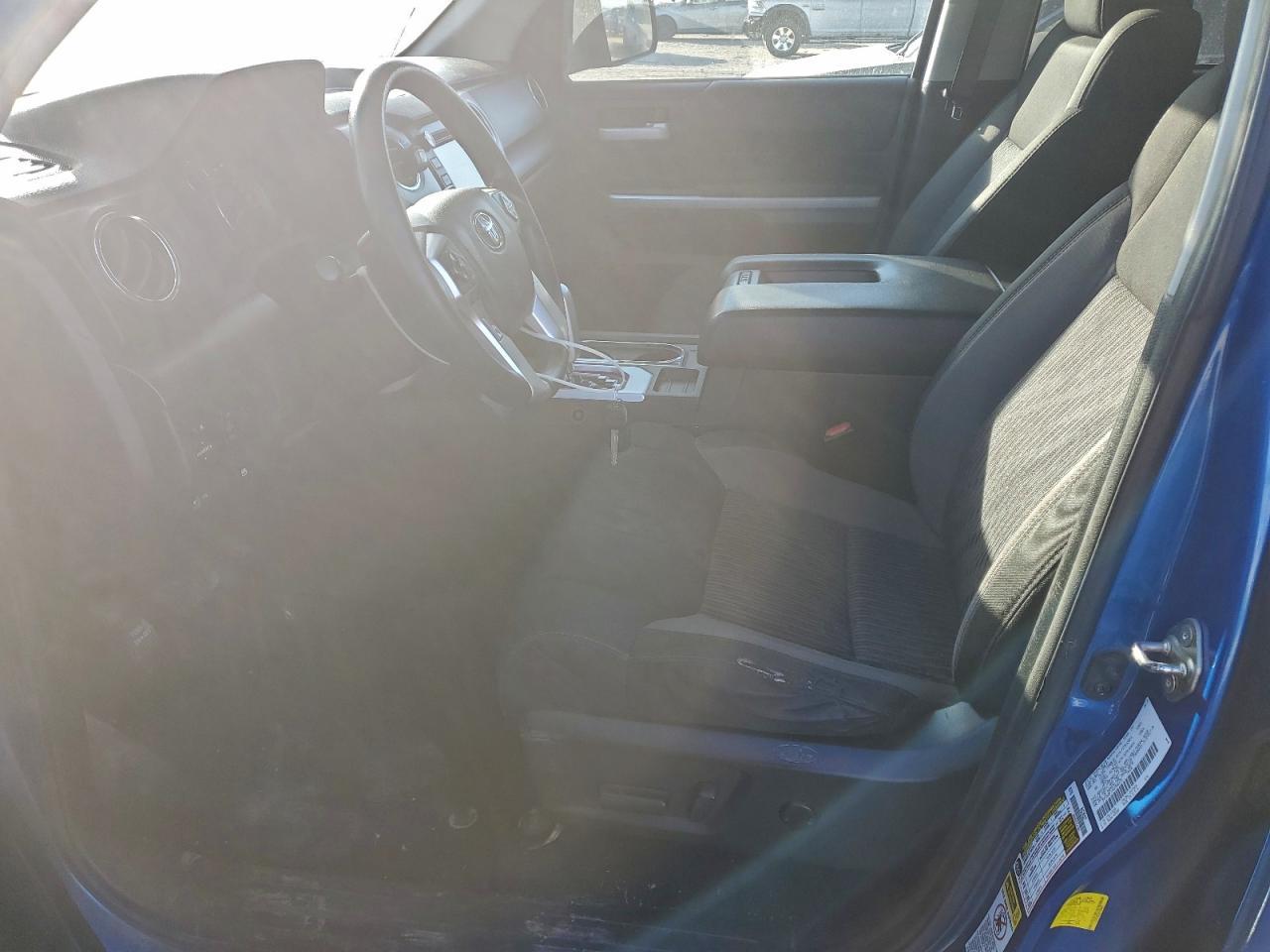 2016 TOYOTA TUNDRA