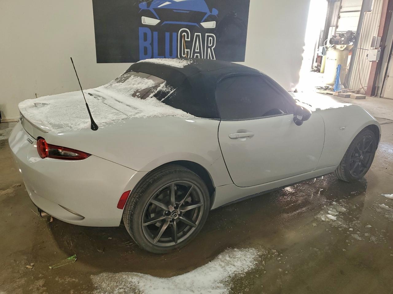 2016 MAZDA MX-5 Miata