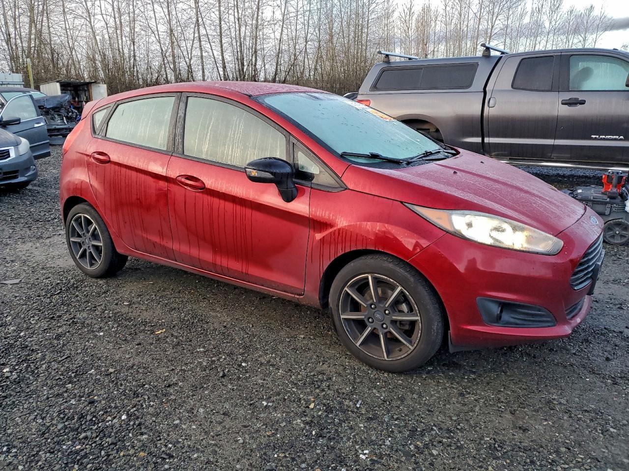 2016 FORD Fiesta