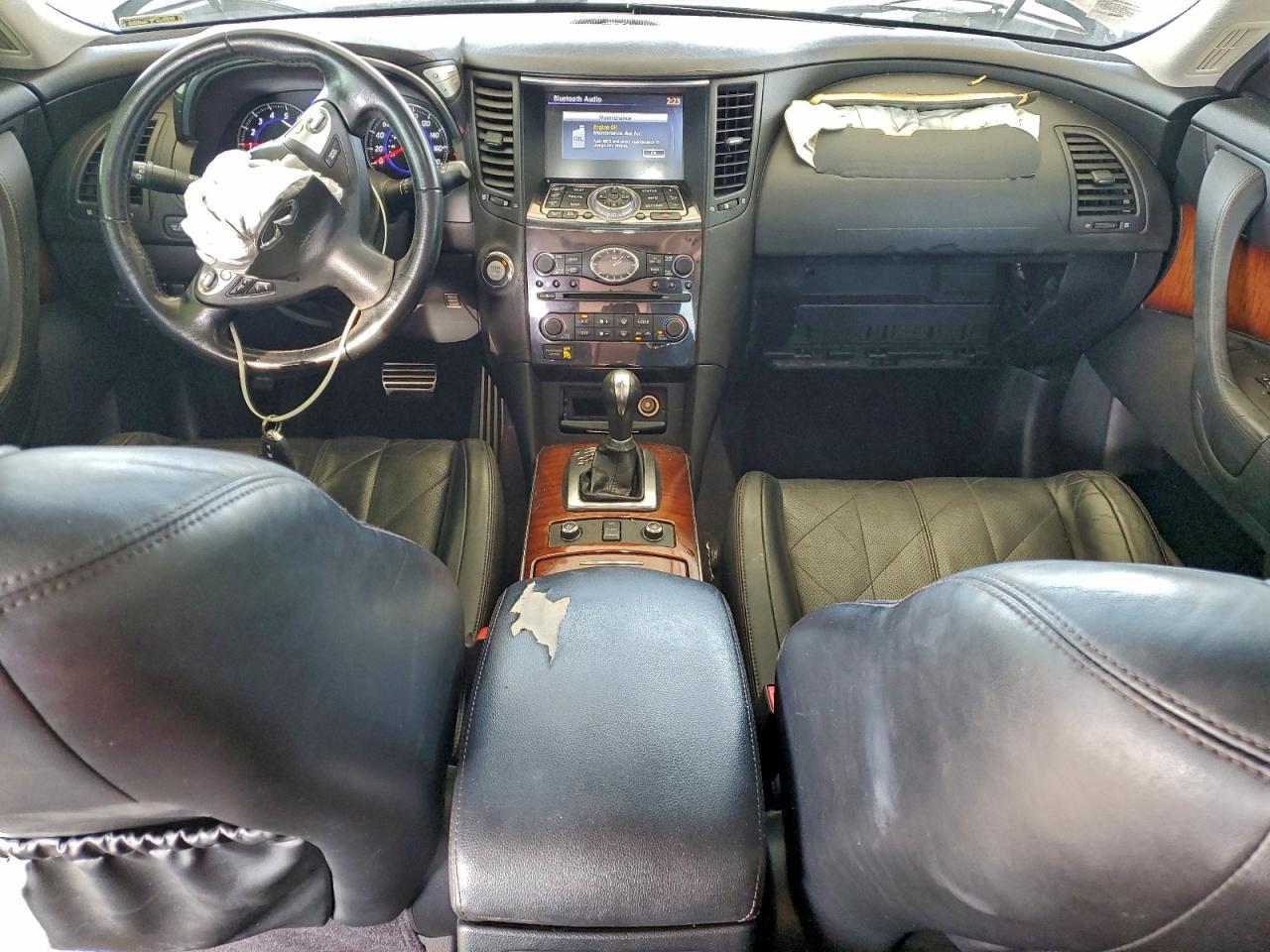2011 INFINITI FX35