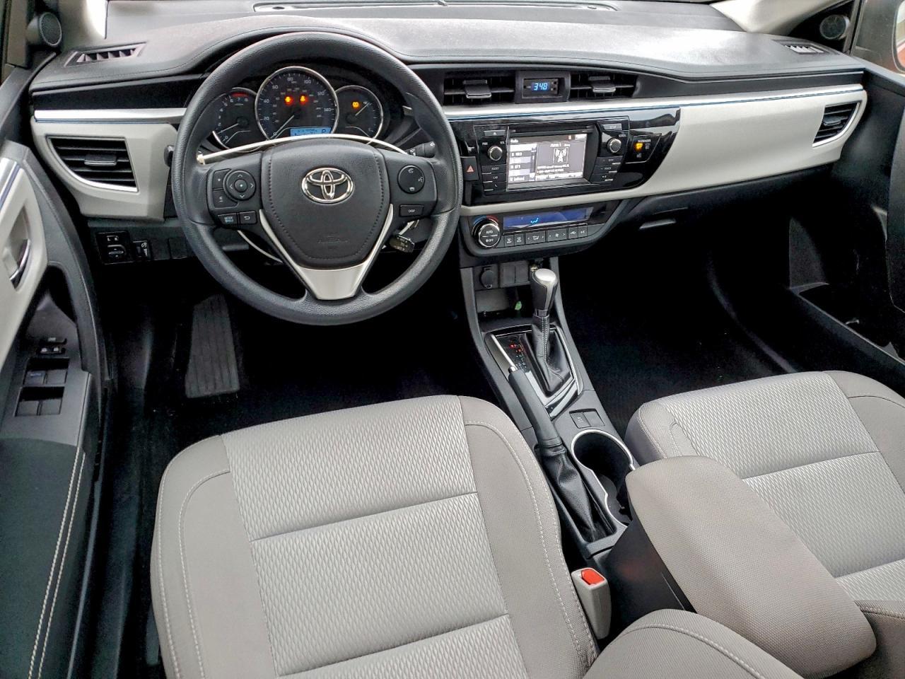 2016 TOYOTA COROLLA